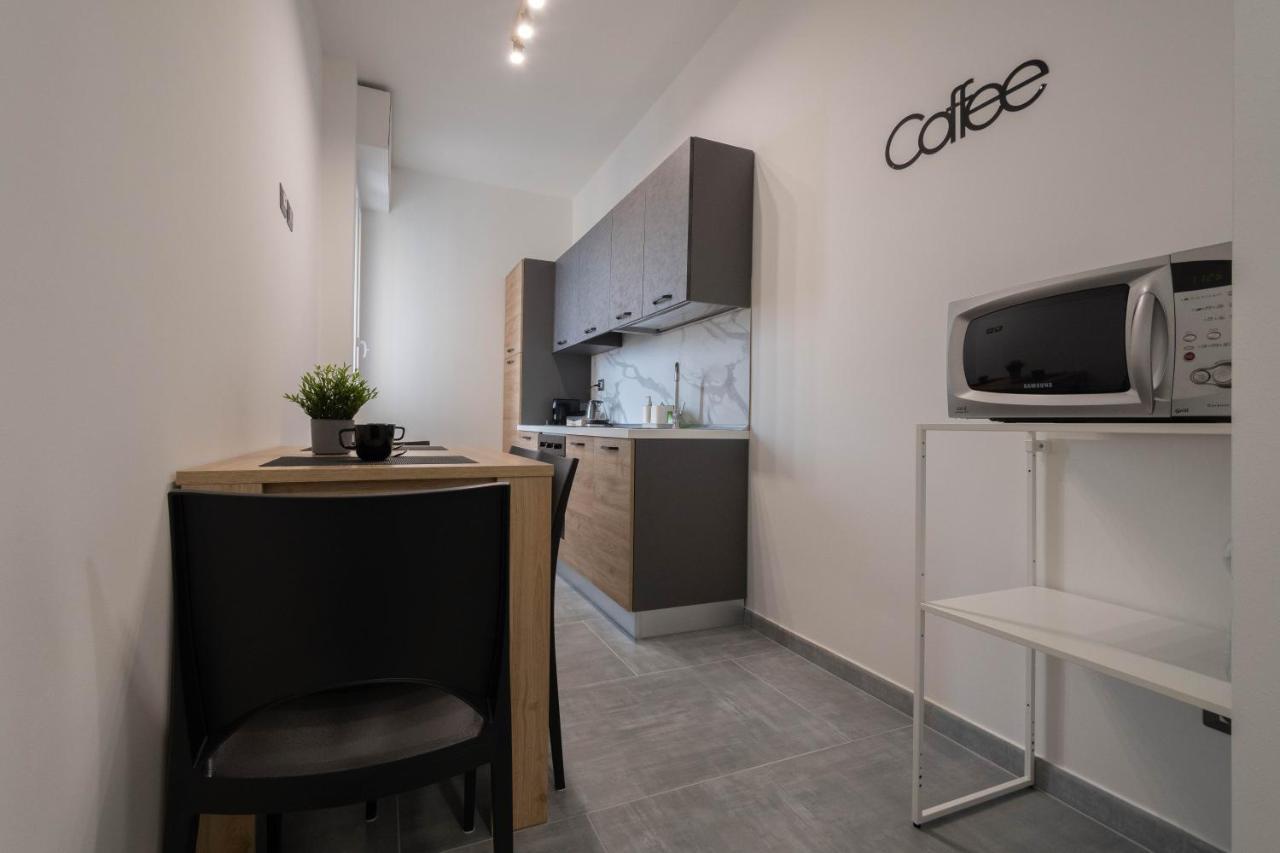 Apartment L&M, Rhomilanofiera โบลลาเต ภายนอก รูปภาพ